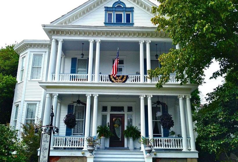 Bisland House Bed And Breakfast