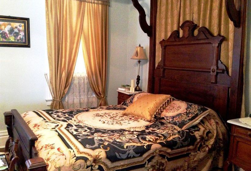 Bisland House Bed And Breakfast