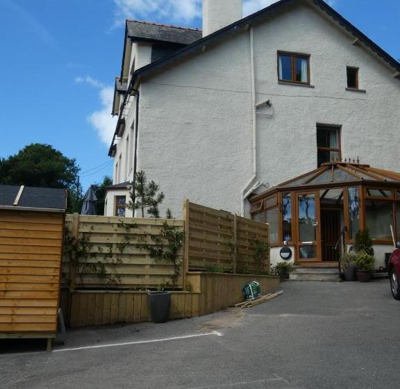 Bryn Melyn Apartments