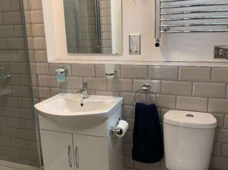 Castle View Bed And Breakfast