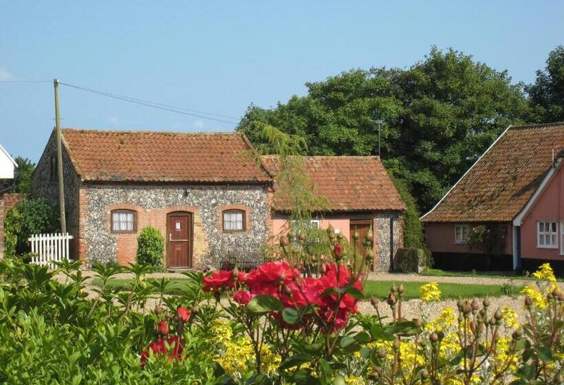 Colston Hall Farmhouse B&b