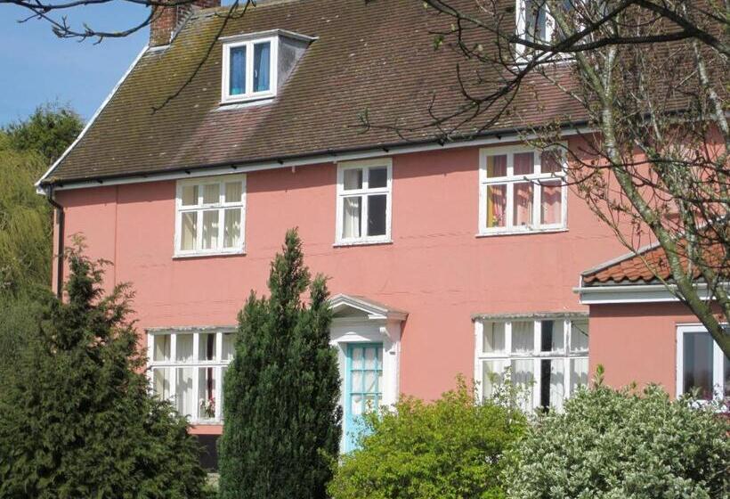 Colston Hall Farmhouse B&b