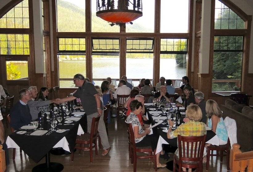 Eagle Nook Resort