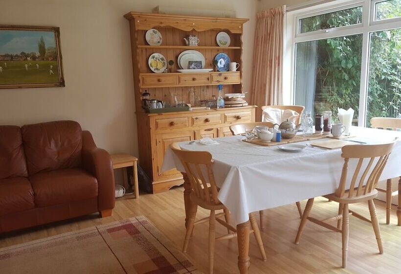 Gayton Bed & Breakfast