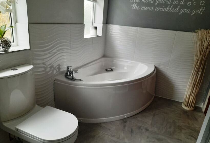 Gayton Bed & Breakfast