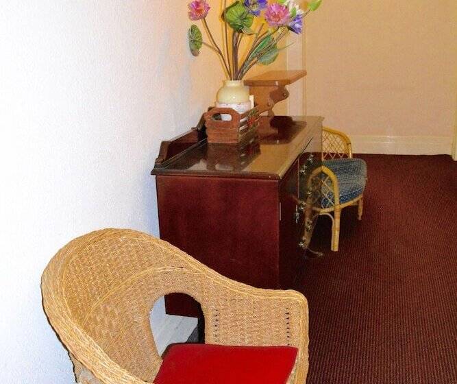 Georgian Court B&b Guest House