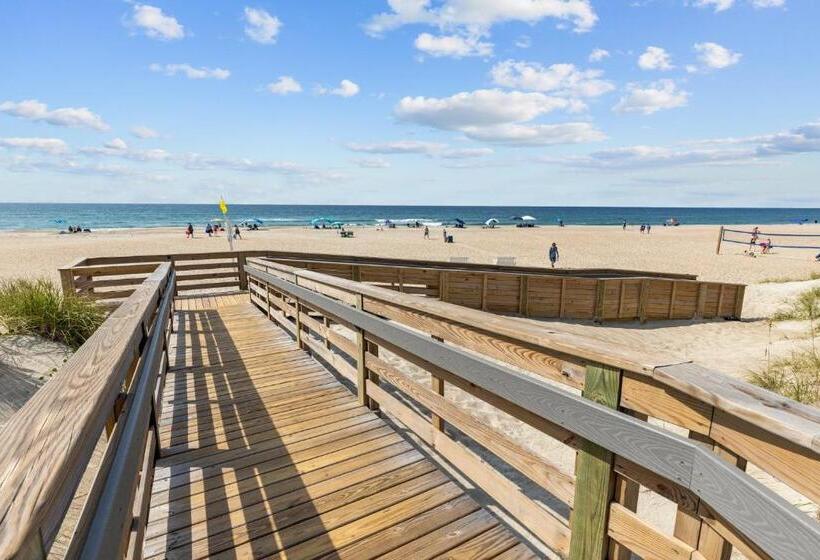 فندق A Place At The Beach Iii