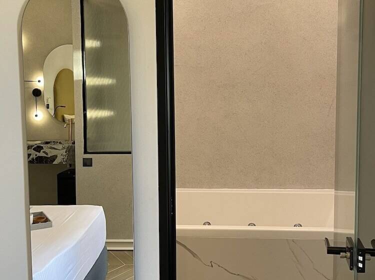 בית מלון כפרי Amphitrite