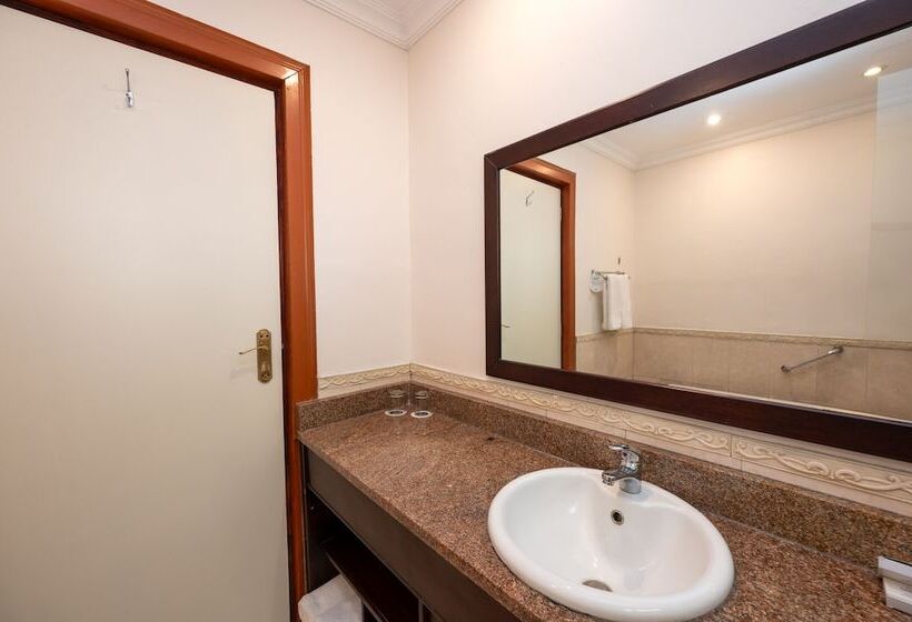 Отель Anew Resort Hunters Rest Rustenburg