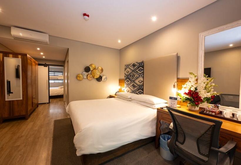 호텔 Anew Resort Hunters Rest Rustenburg