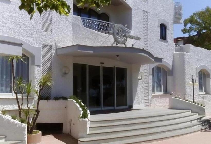 فندق Bajamar Beach