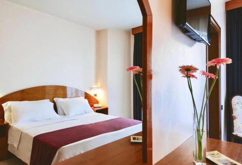 فندق Bajamar Beach