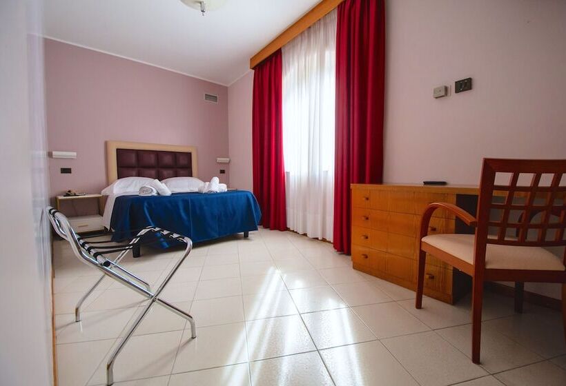 فندق Bajamar Beach