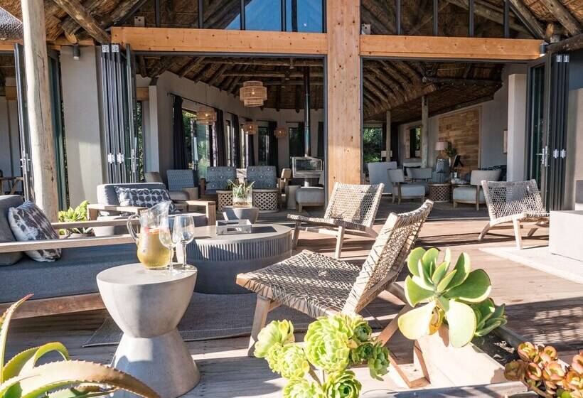 בית מלון כפרי Bukela Game Lodge Amakhala Game Reserve