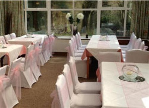 فندق Claireville