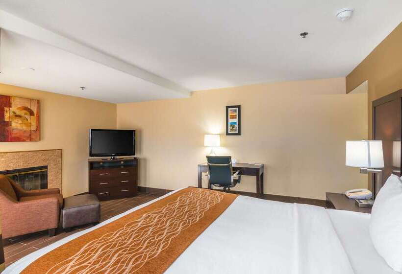 בית מלון כפרי Comfort Inn & Suites