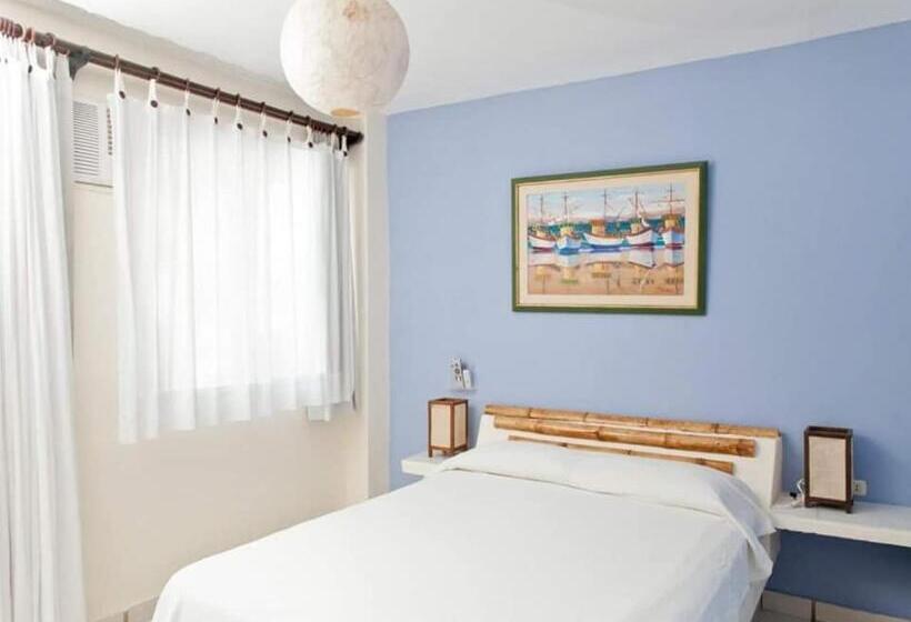 בית מלון כפרי Grandmare & Bungalows