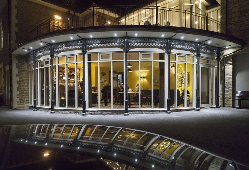 בית מלון כפרי Harper S Steakhouse With Rooms, Haslemere