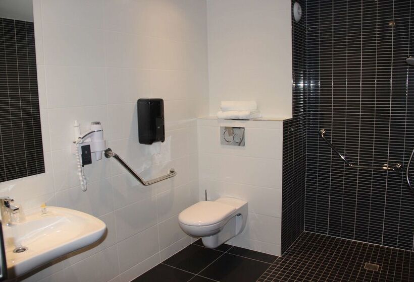 酒店 Kyriad Saint Quentin En Yvelines  Montigny