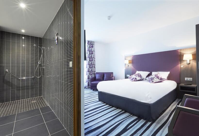 ホテル Kyriad Saint Quentin En Yvelines  Montigny