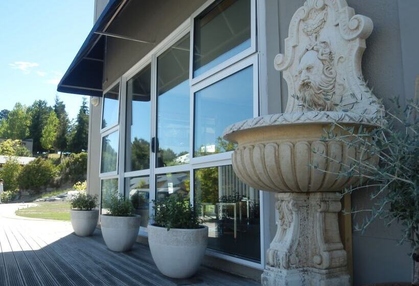 酒店 Lake Wanaka Lodge