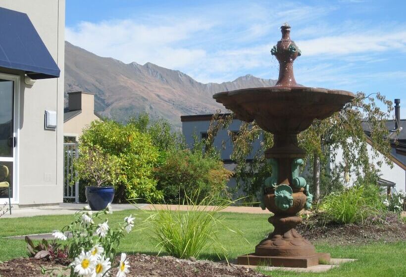 酒店 Lake Wanaka Lodge