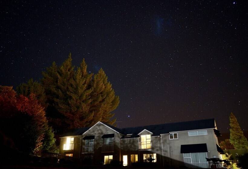 酒店 Lake Wanaka Lodge