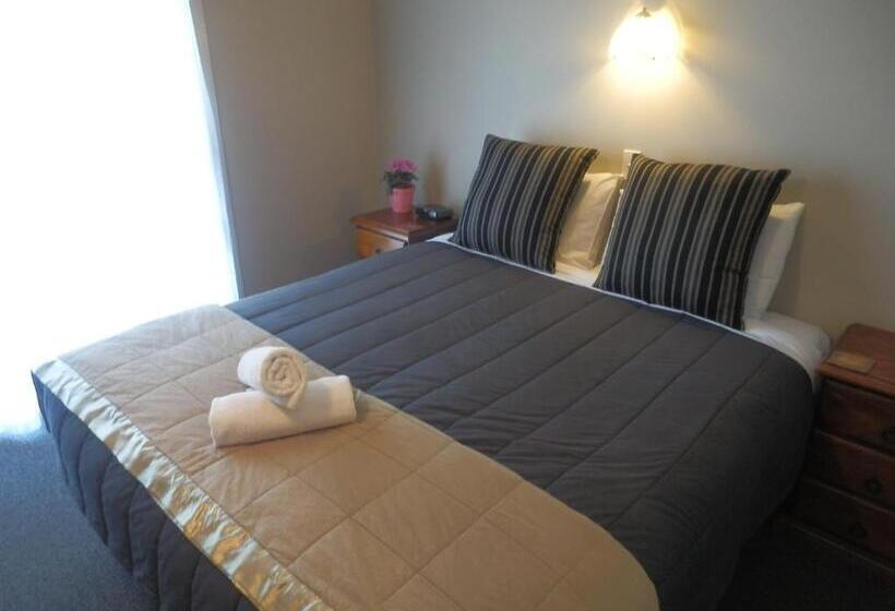 酒店 Lake Wanaka Lodge