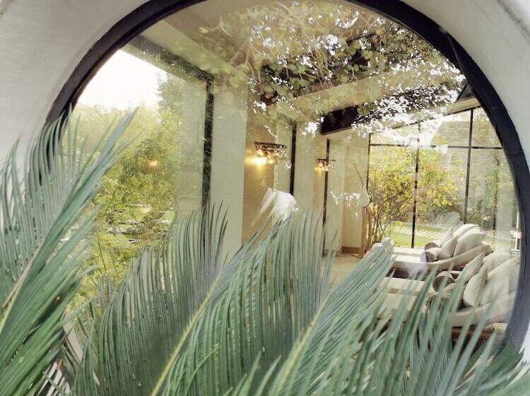 בית מלון כפרי Le Clos Saint Martin Hôtel & Spa