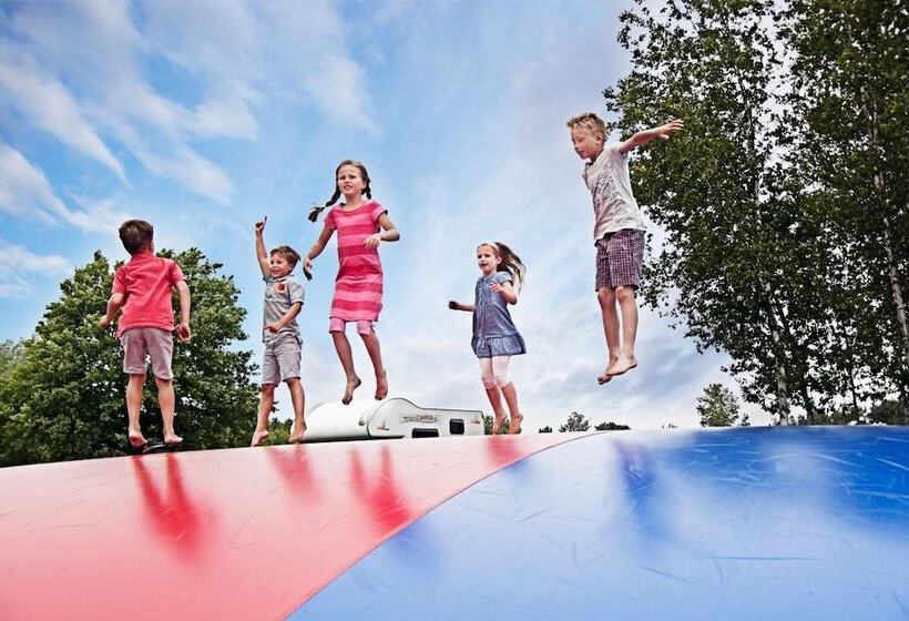 هتل LEGOLAND® Holiday Village