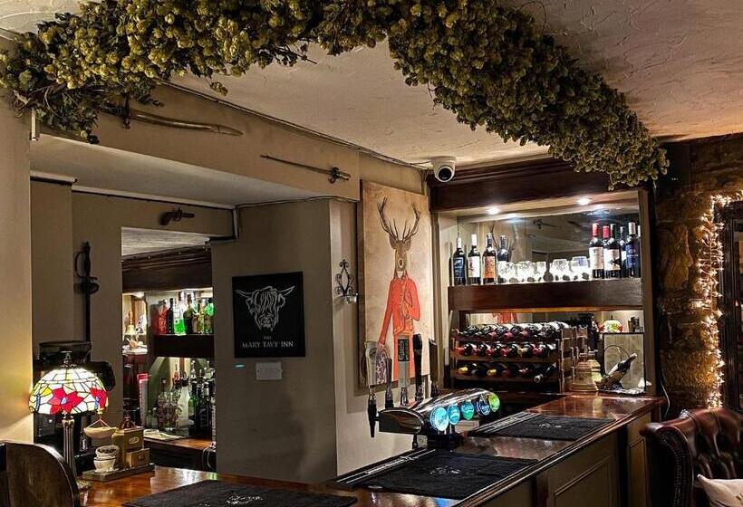 בית מלון כפרי The Mary Tavy Inn
