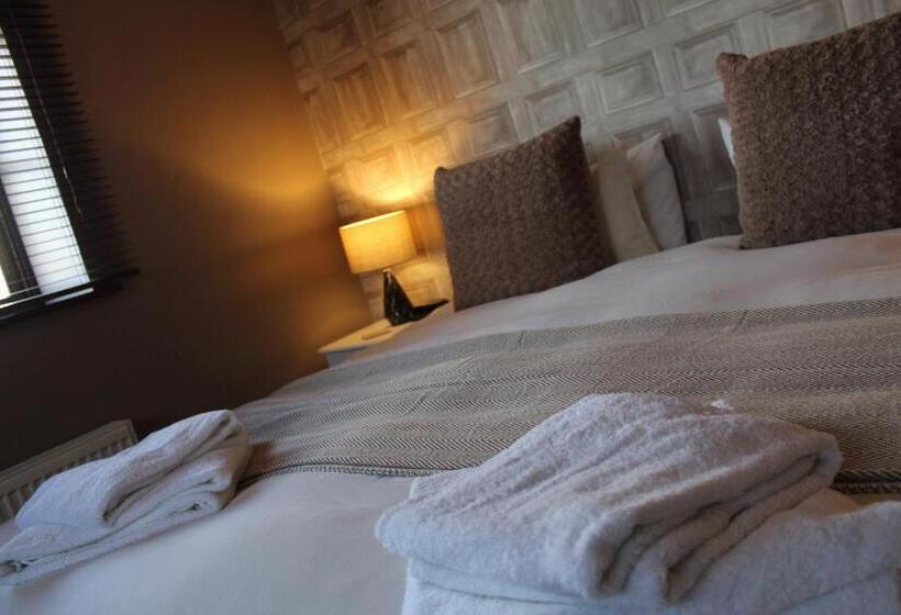 בית מלון כפרי The Mary Tavy Inn