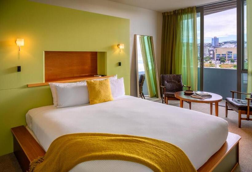 호텔 Ohtel Wellington