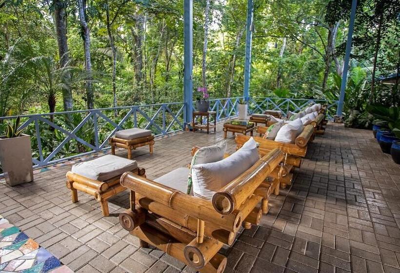 ホテル Plaza Yara