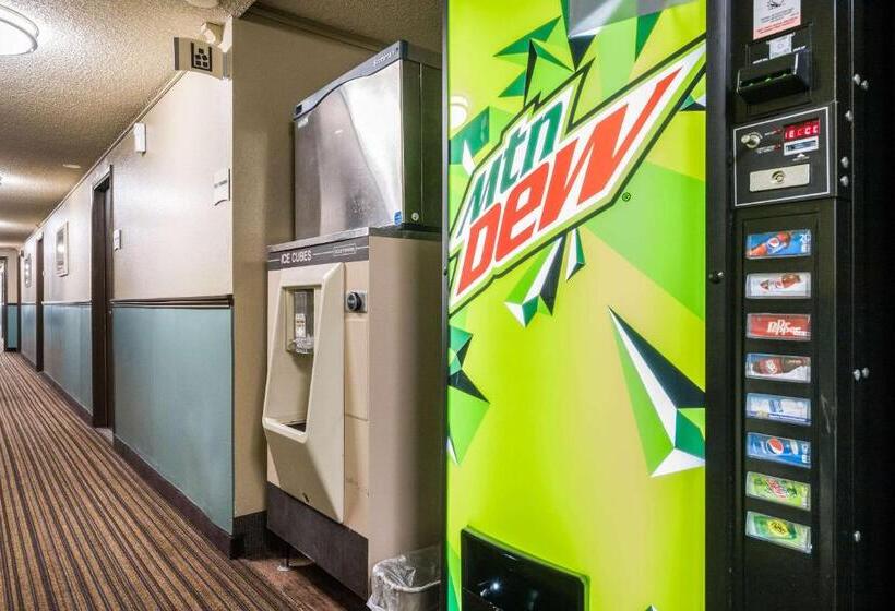 فندق Quality Inn & Suites Silverdale Bangor Keyport