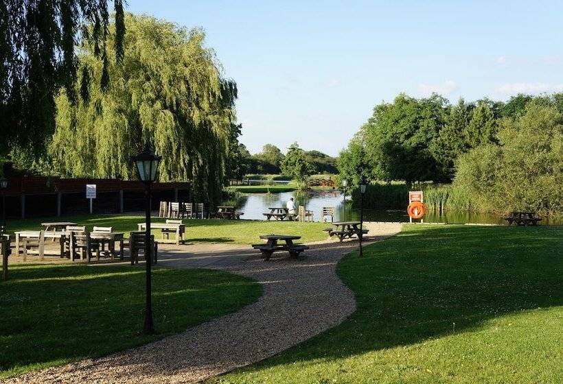 호텔 Queen S Head Inn