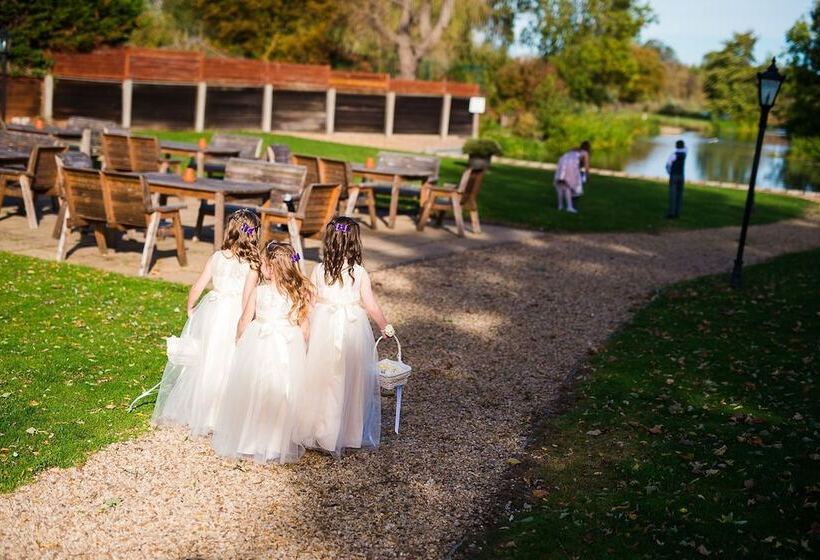 호텔 Queen S Head Inn