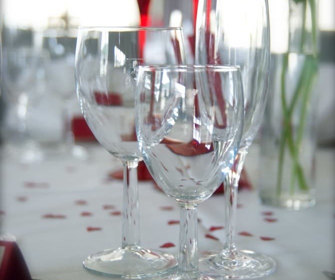 호텔 Queen S Head Inn