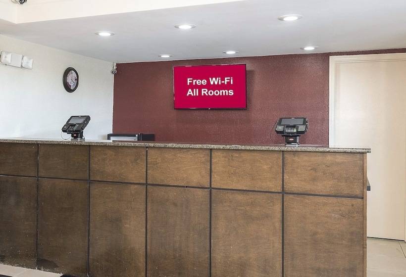 فندق Red Roof Inn Bloomington  Normal/ University