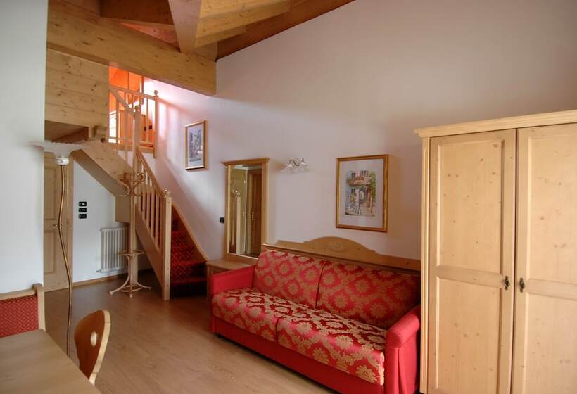 Отель Residence Pez Gajard