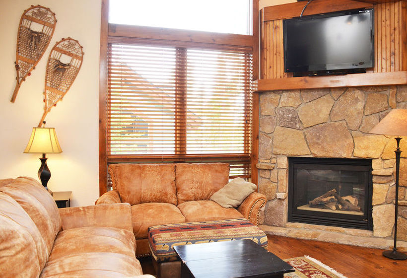 호텔 Saddlewood By Ski Village Resorts