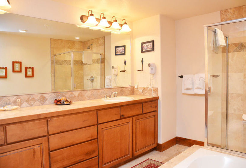 호텔 Saddlewood By Ski Village Resorts