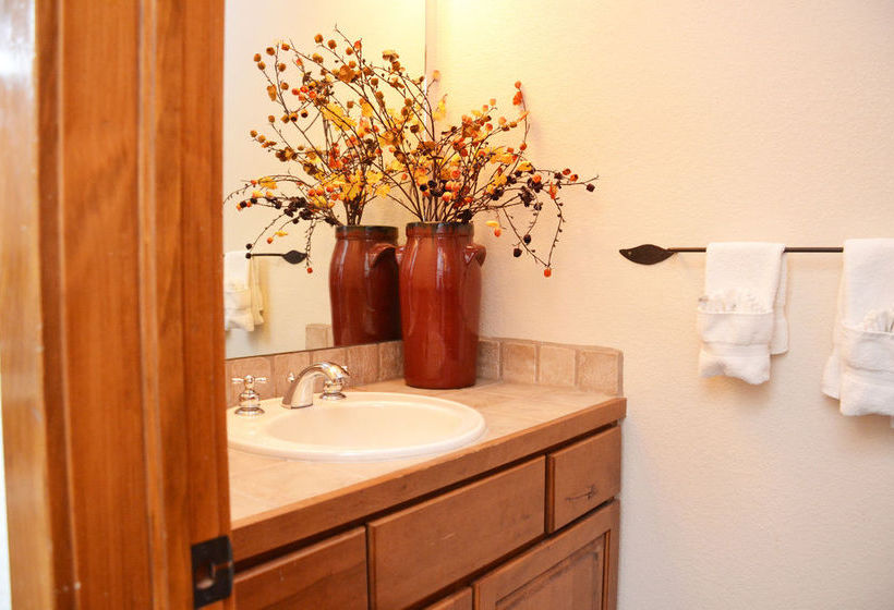 호텔 Saddlewood By Ski Village Resorts