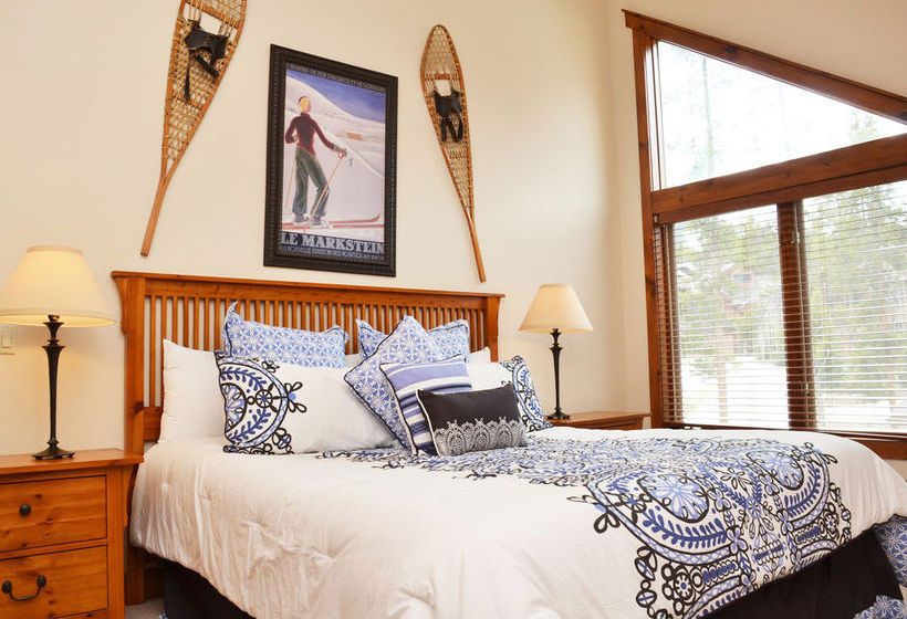 호텔 Saddlewood By Ski Village Resorts