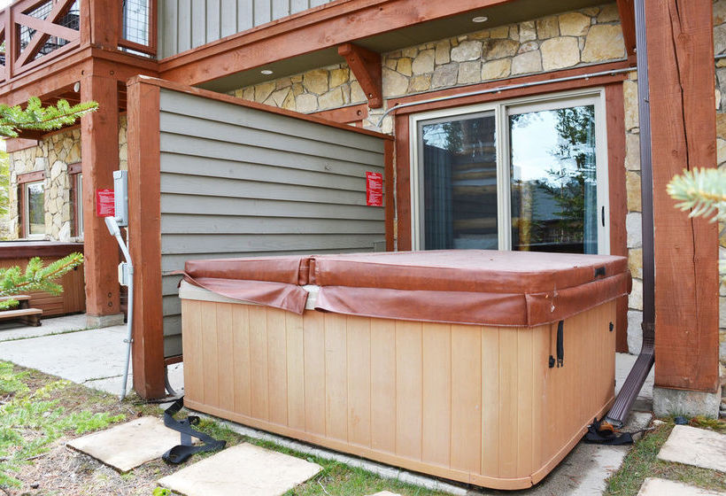 호텔 Saddlewood By Ski Village Resorts