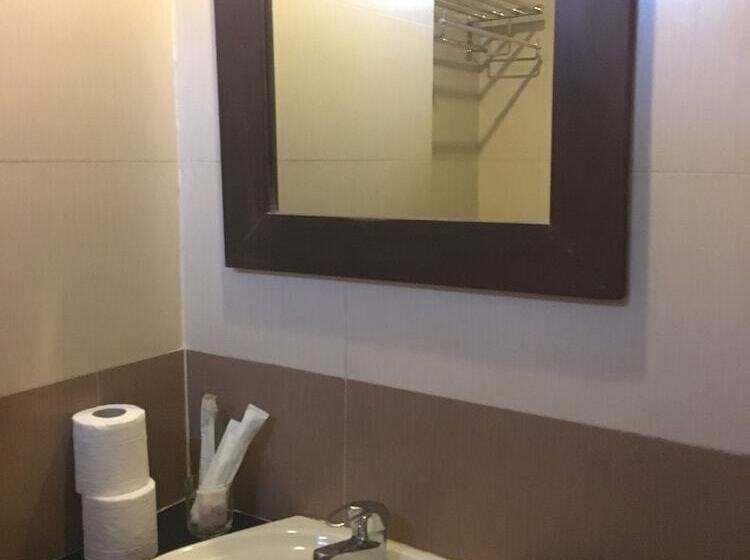 בית מלון כפרי Star Wood Inn