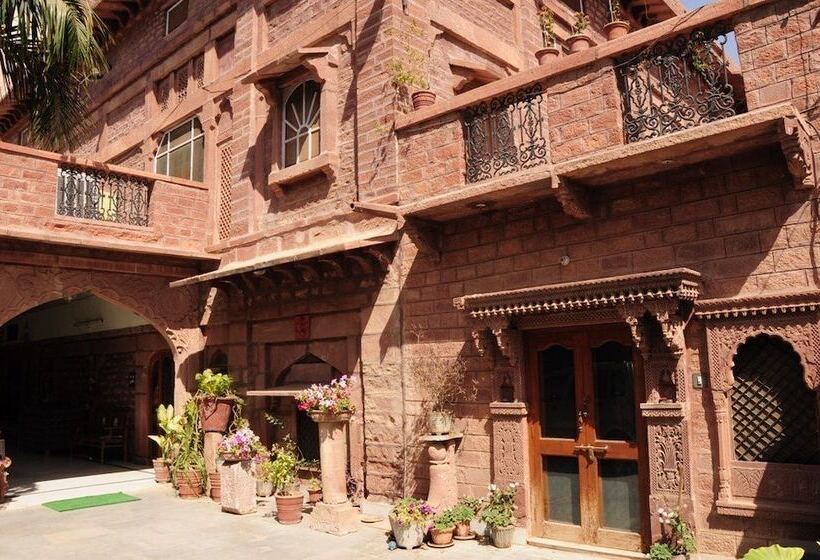 Hotelli Suryagarh Heritage