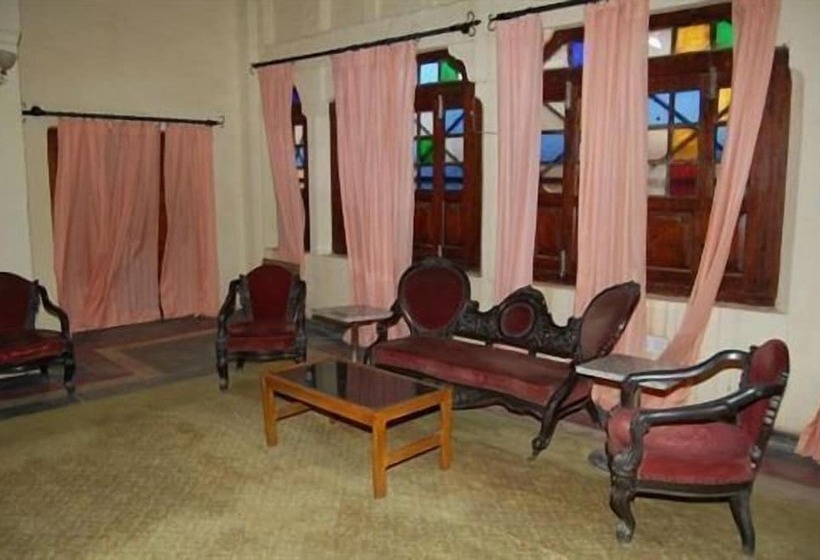 Hotelli Suryagarh Heritage