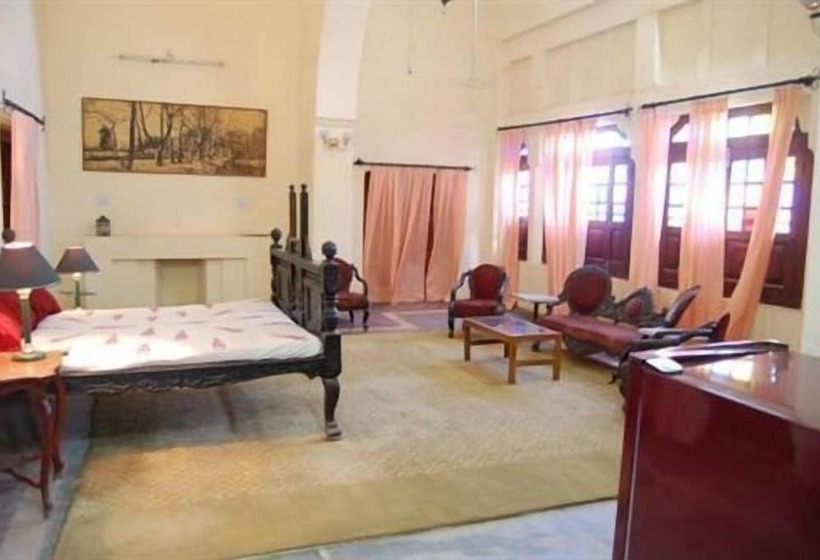 Hotelli Suryagarh Heritage