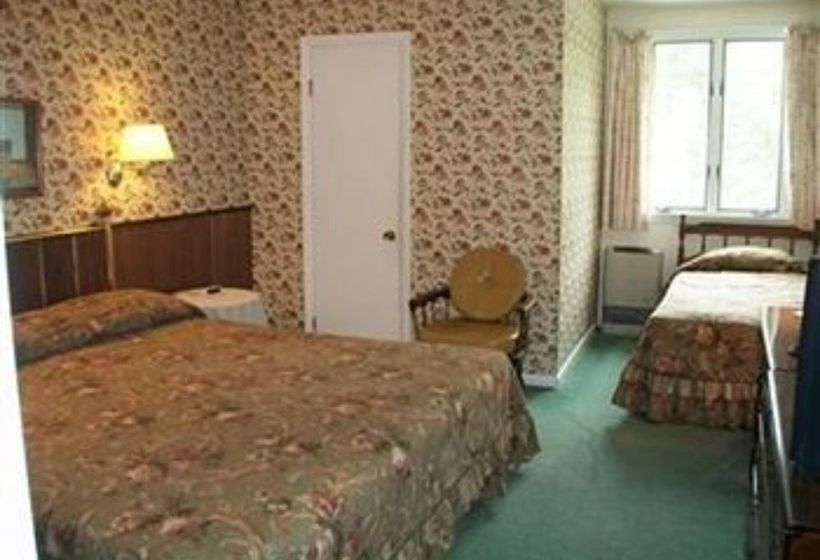 فندق Swiss Inn & Restaurant